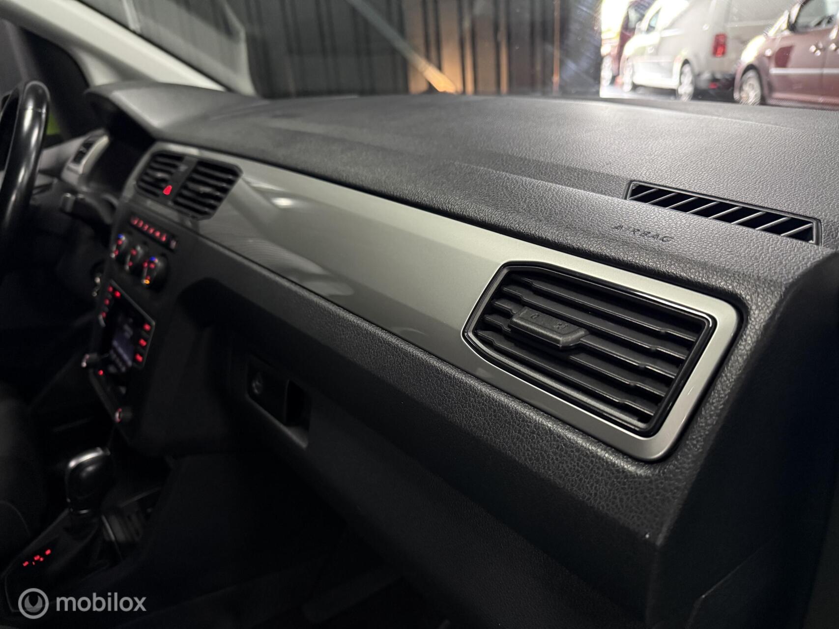 Foto van Volkswagen Caddy Combi