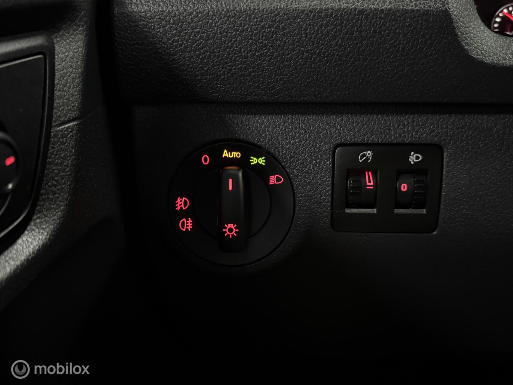 Foto van Volkswagen Caddy Combi