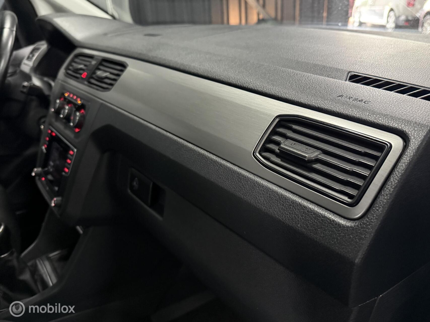 Foto van Volkswagen Caddy Combi