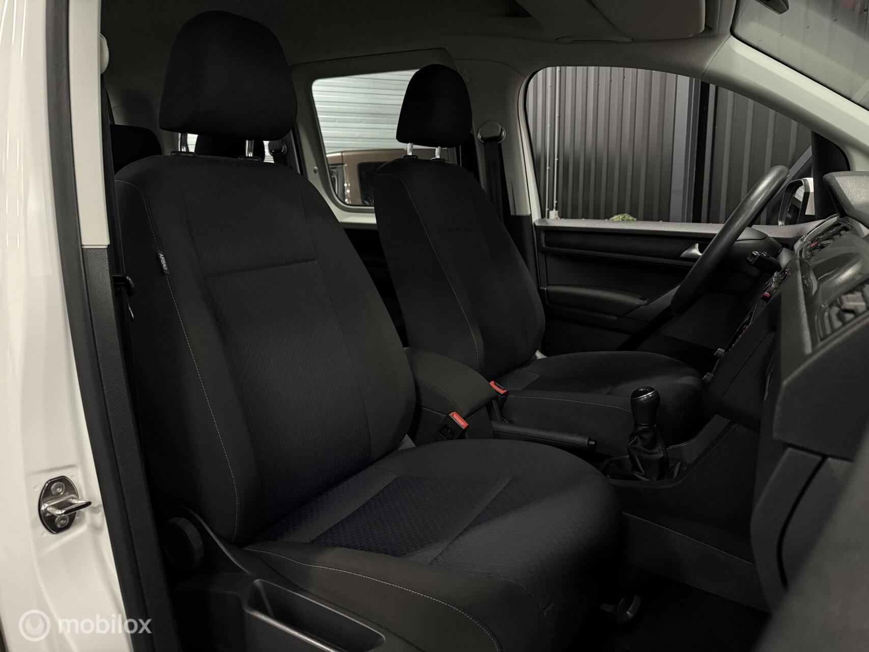 Foto van Volkswagen Caddy Combi