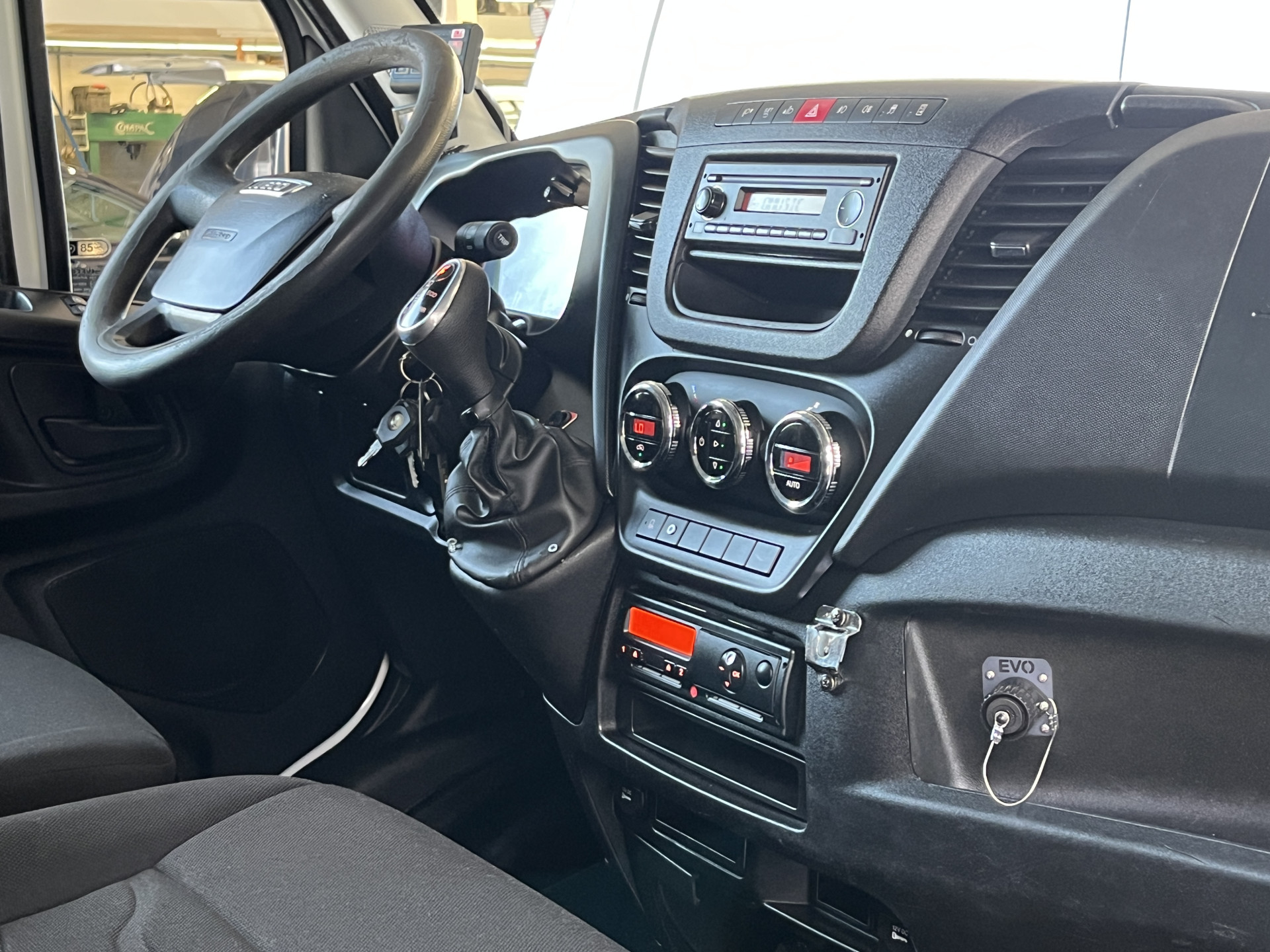 Foto van Iveco 50c17