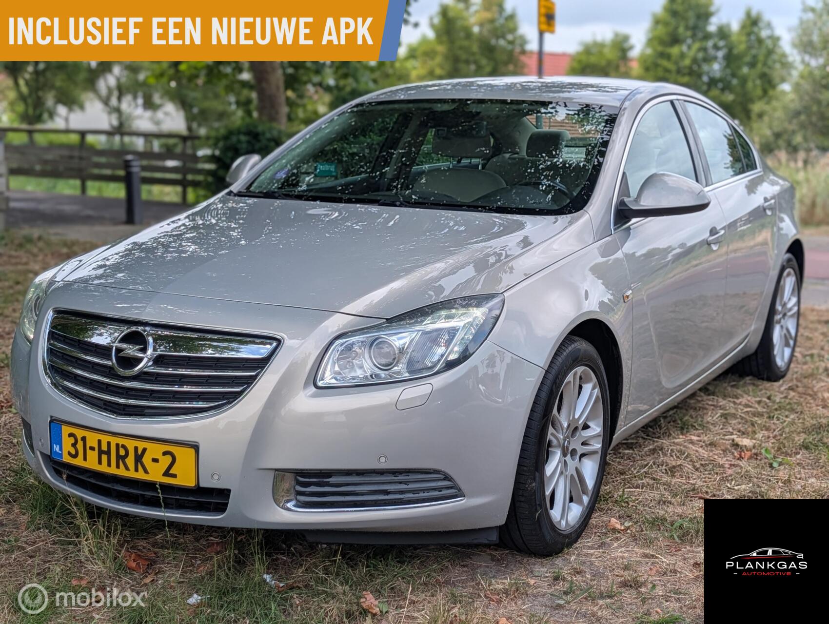 Opel Insignia 1.8 Edition 2009 - voorkant