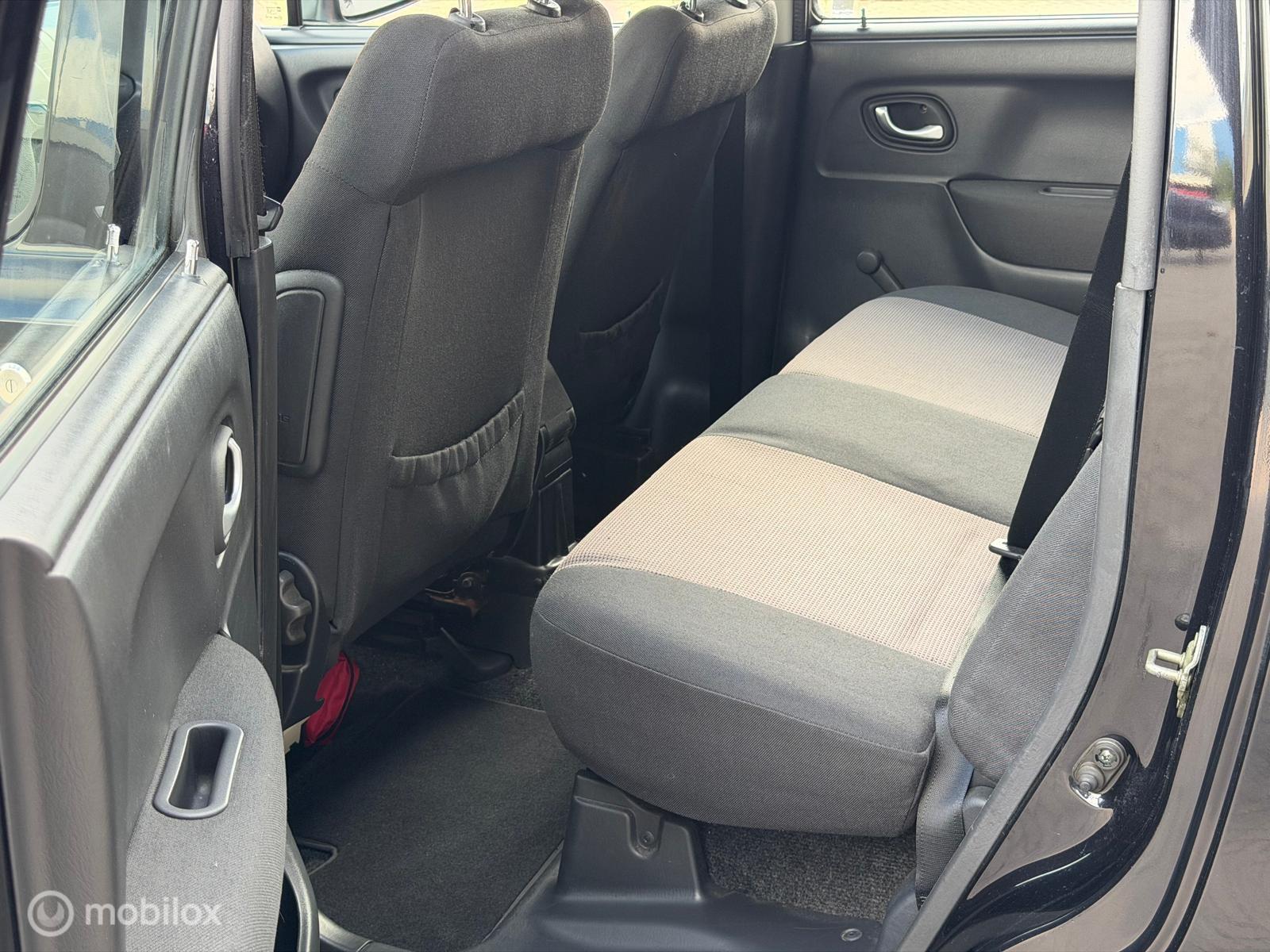 Foto van Opel Agila