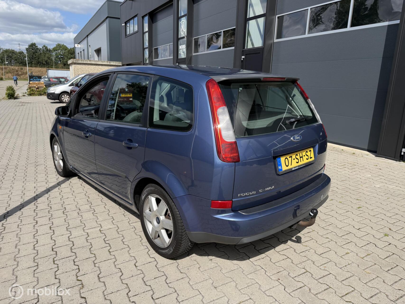 Foto van Ford Focus C-max