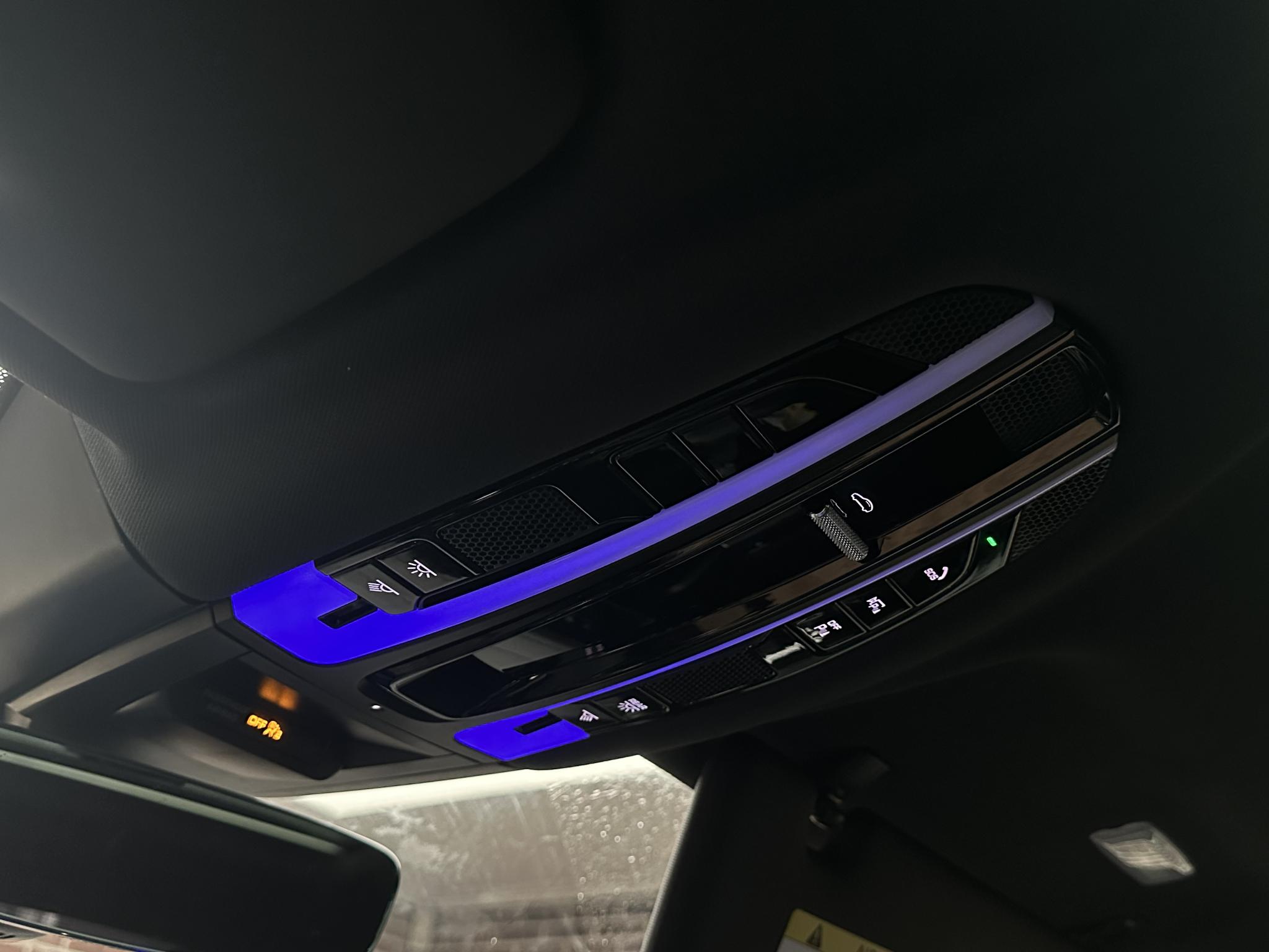 Foto van Porsche Cayenne E-hybrid