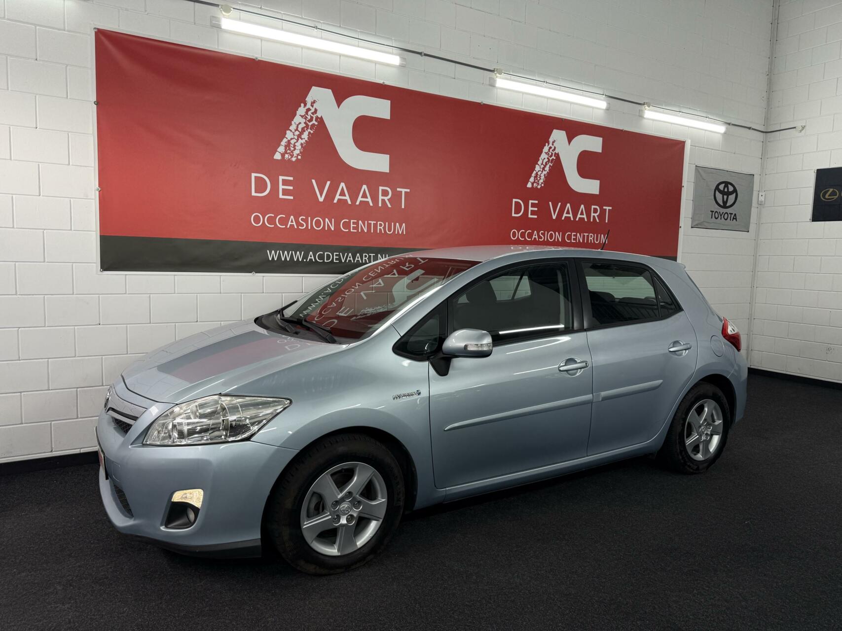 Toyota Auris 1.8 Full Hybrid Aspiration - VERKOCHT! 2010 - voorkant