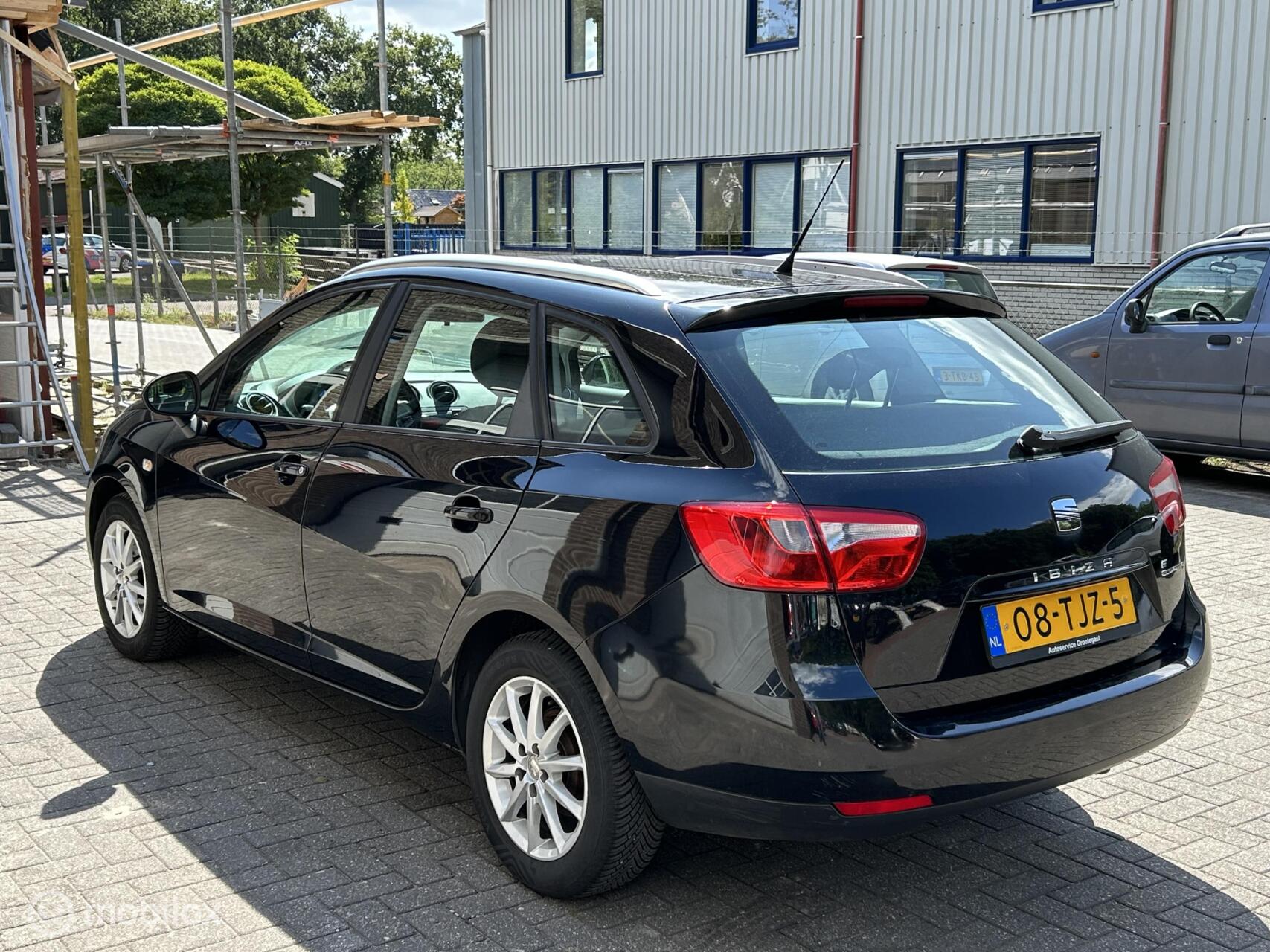 Foto van Seat Ibiza ST