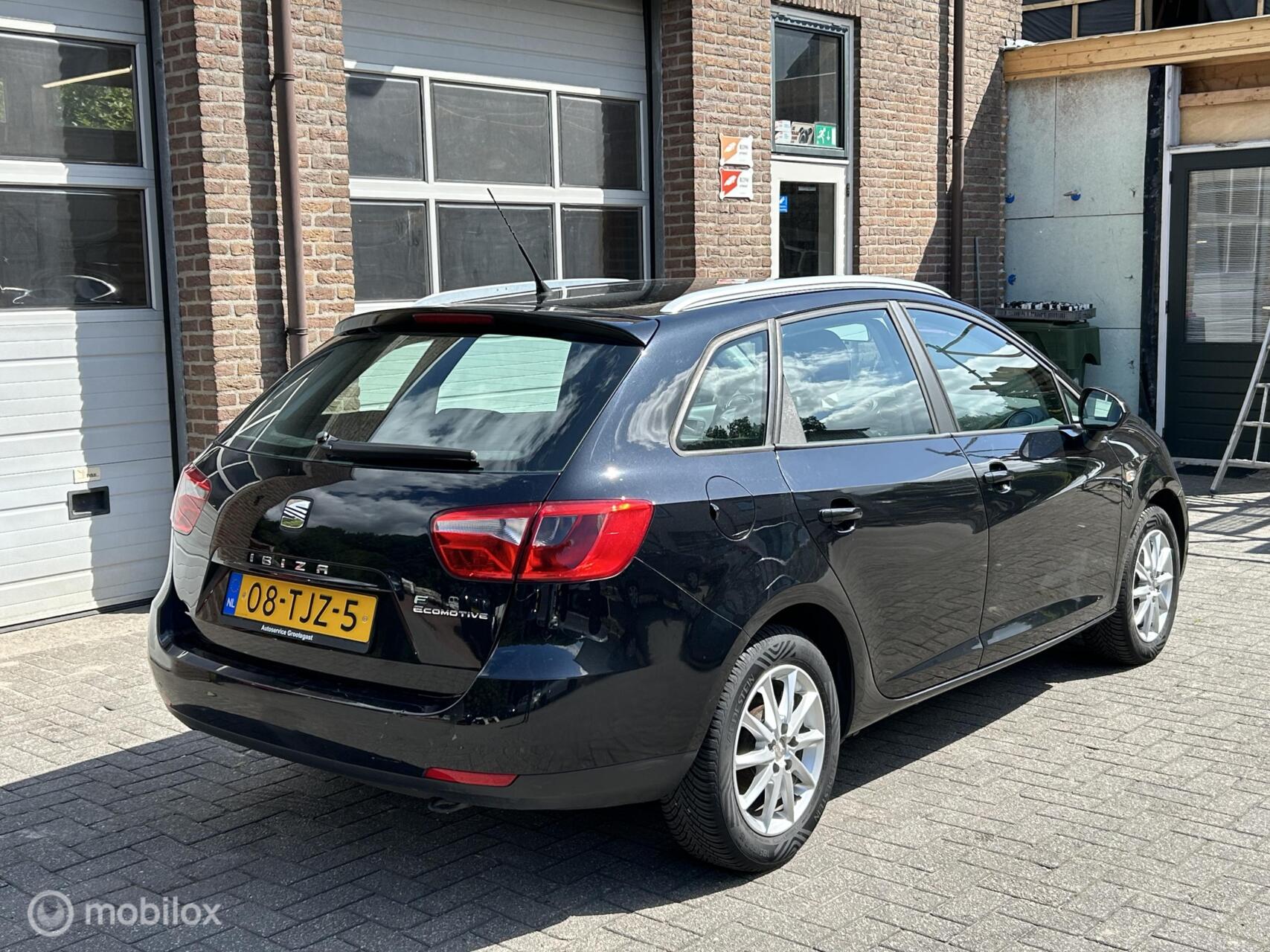 Foto van Seat Ibiza ST