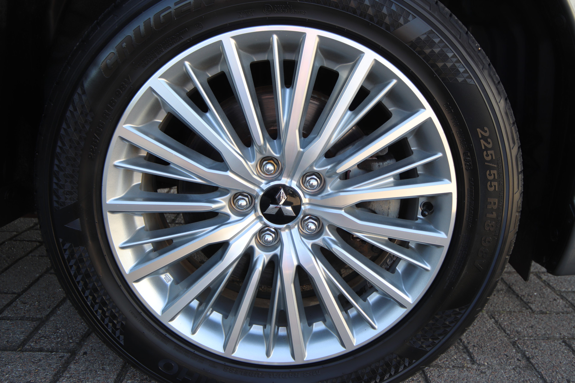 Foto van Mitsubishi Mitsubishi Outlander