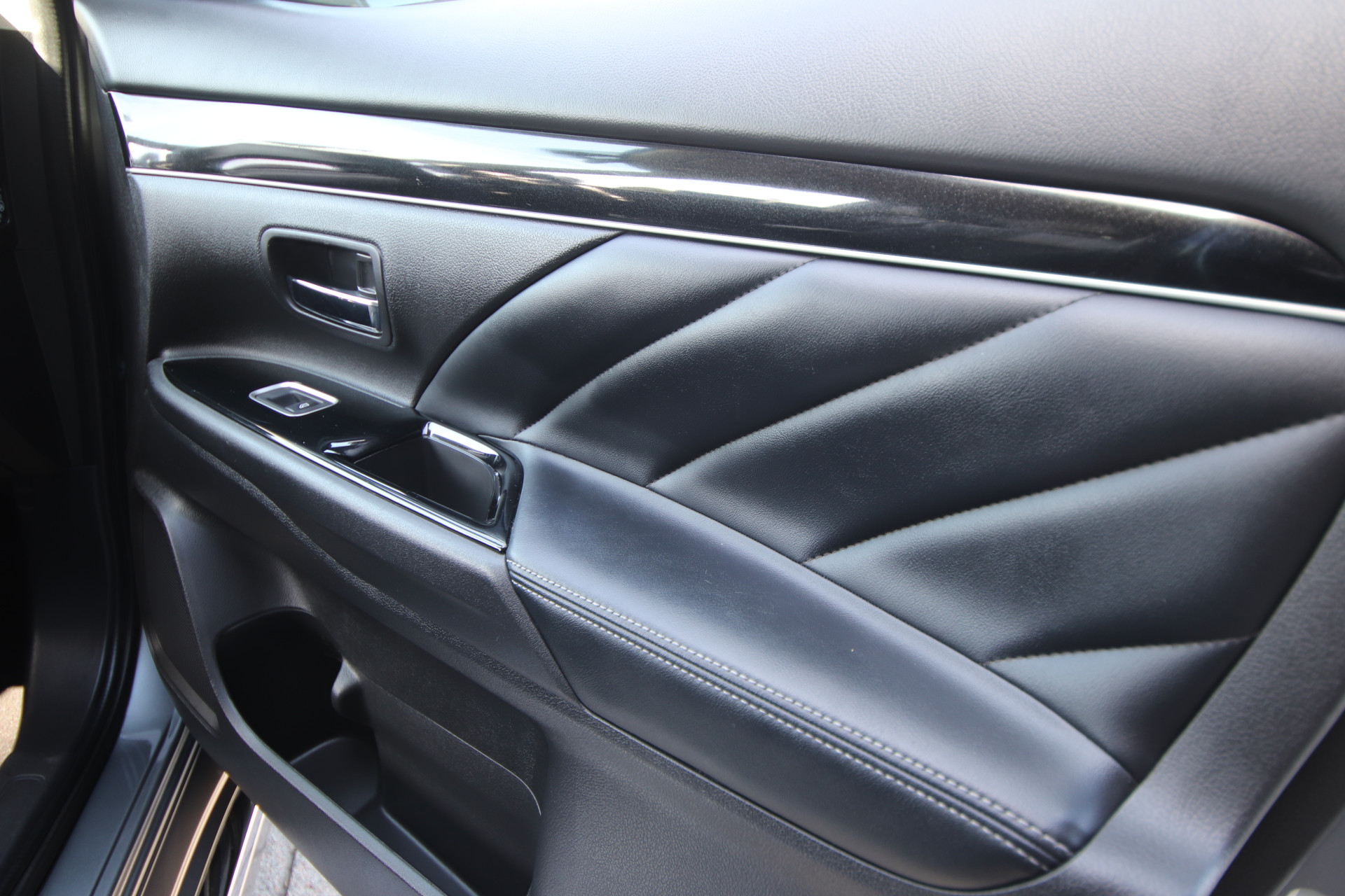 Foto van Mitsubishi Mitsubishi Outlander
