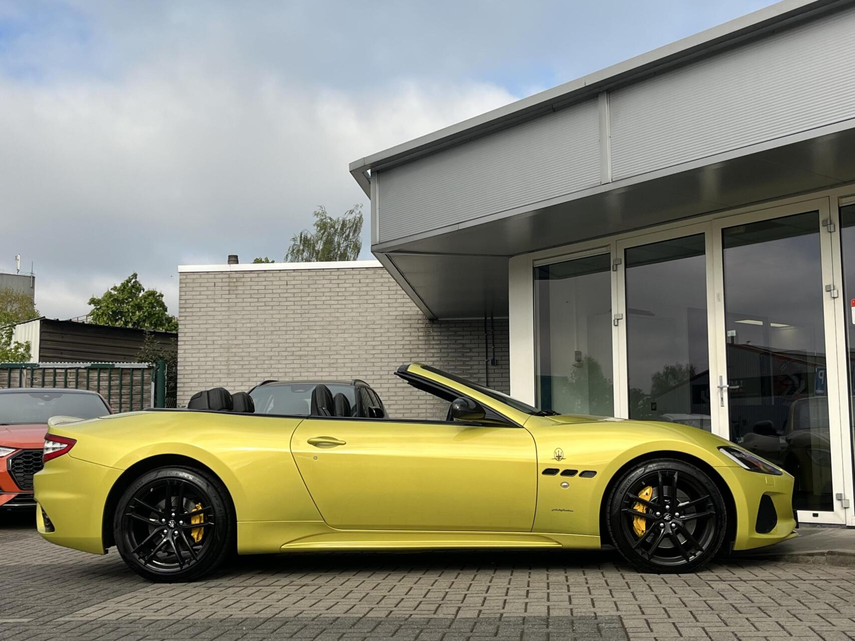 Foto van Maserati Grancabrio Sport
