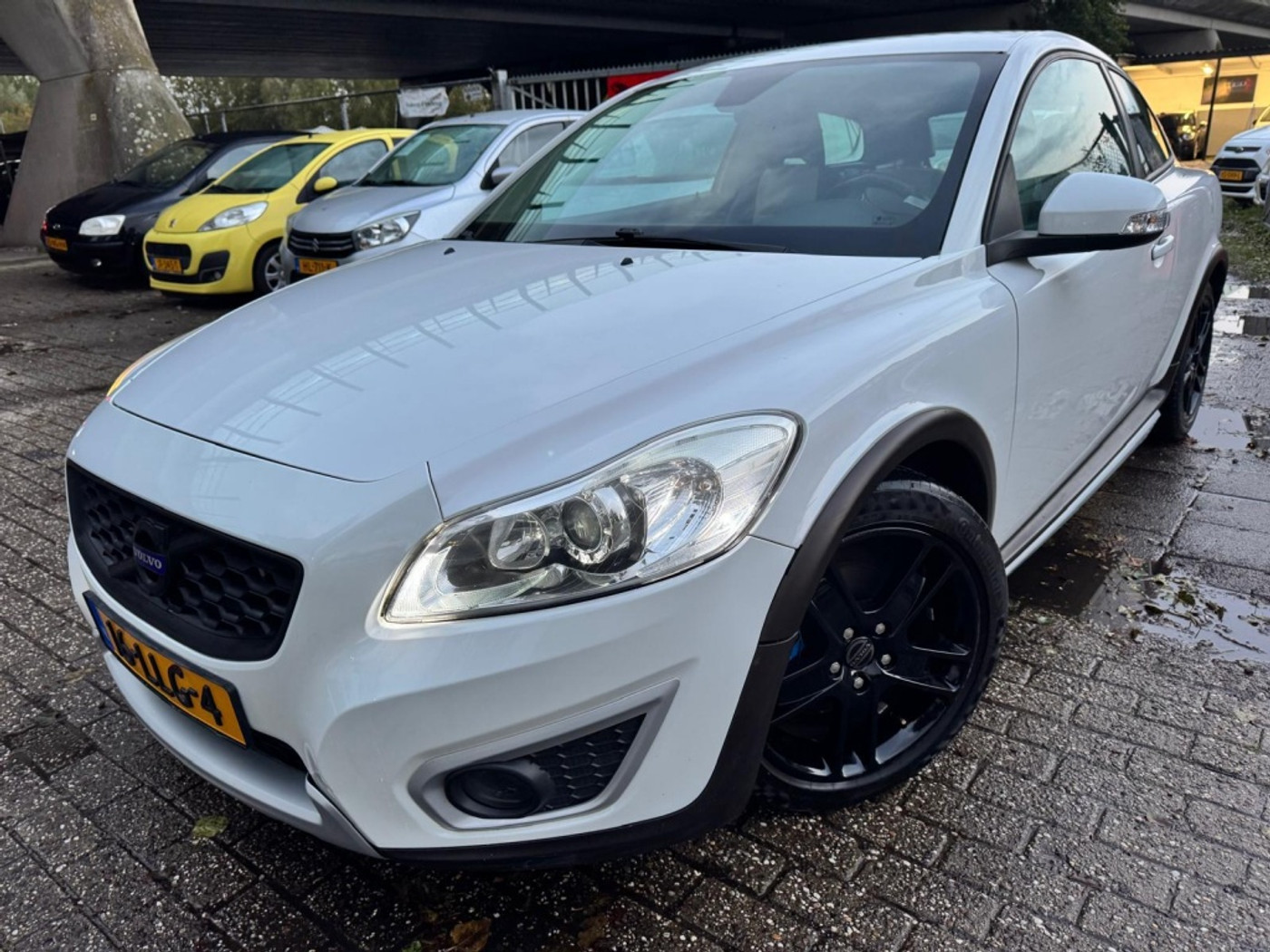 Volvo C30 1.6 Momentum 2010 - voorkant