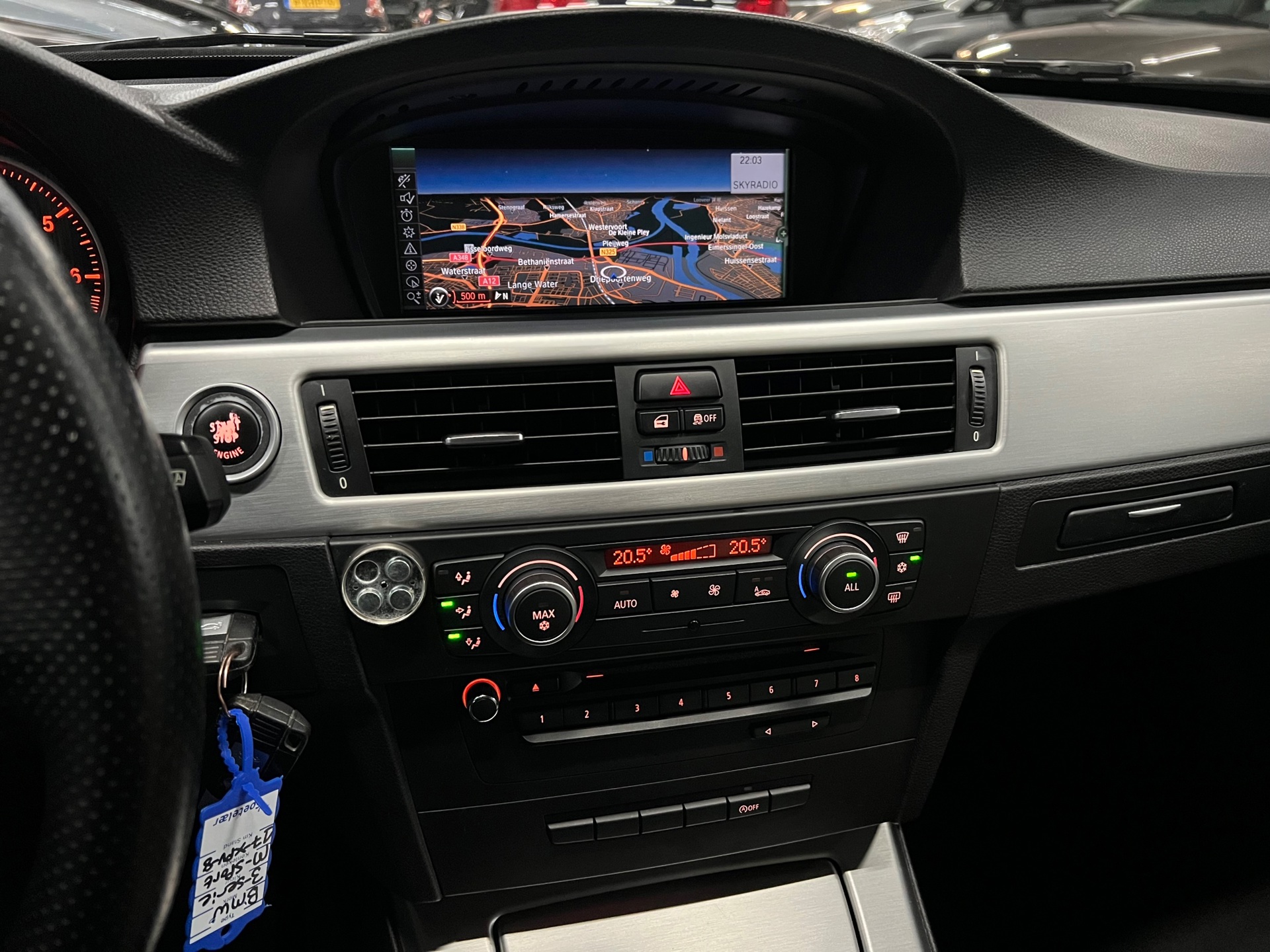Foto van BMW 318i