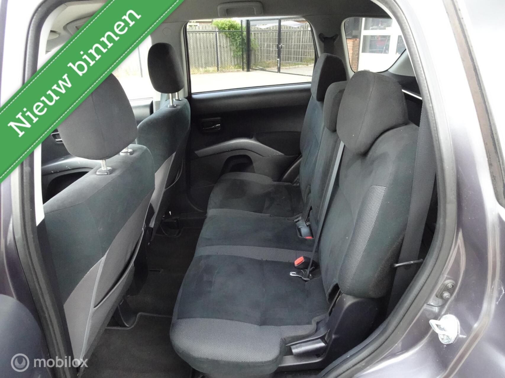 Foto van Mitsubishi Mitsubishi Outlander