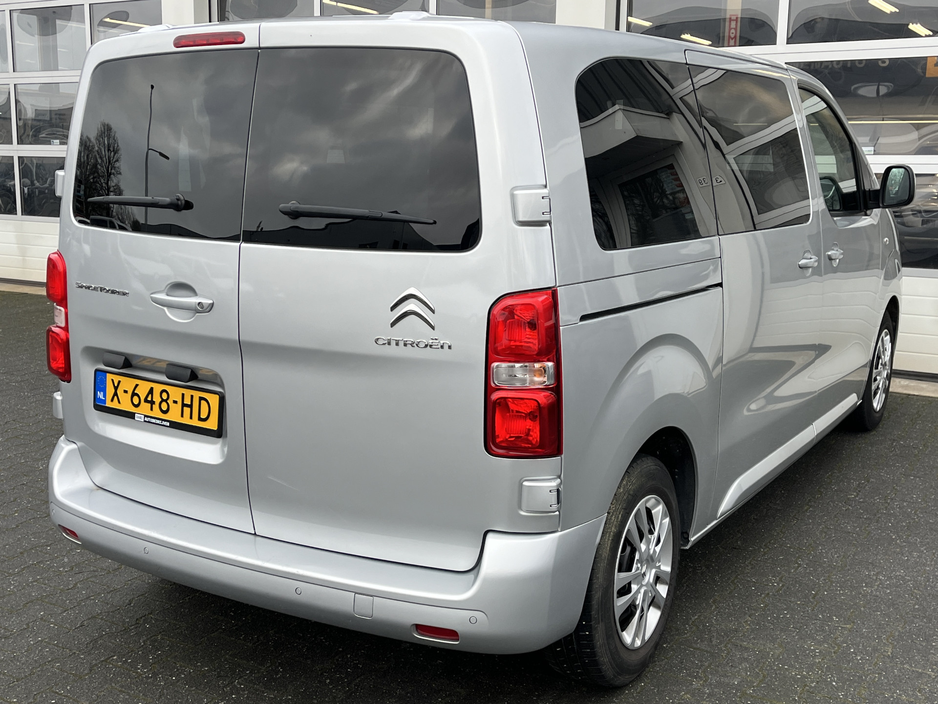 Foto van Citroen Jumpy Spacetourer