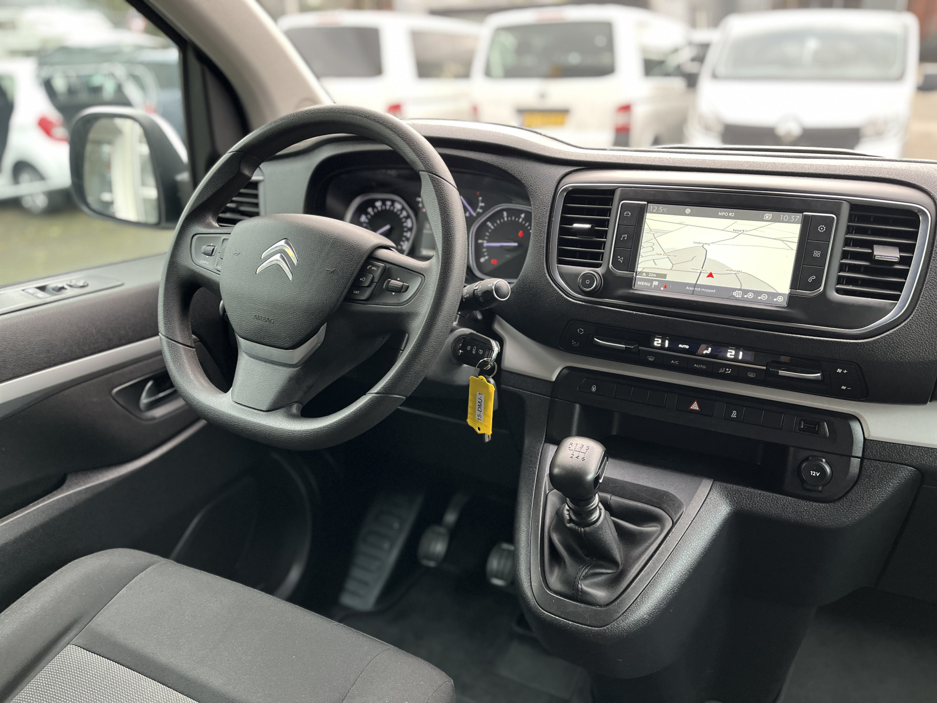 Foto van Citroen Jumpy Spacetourer