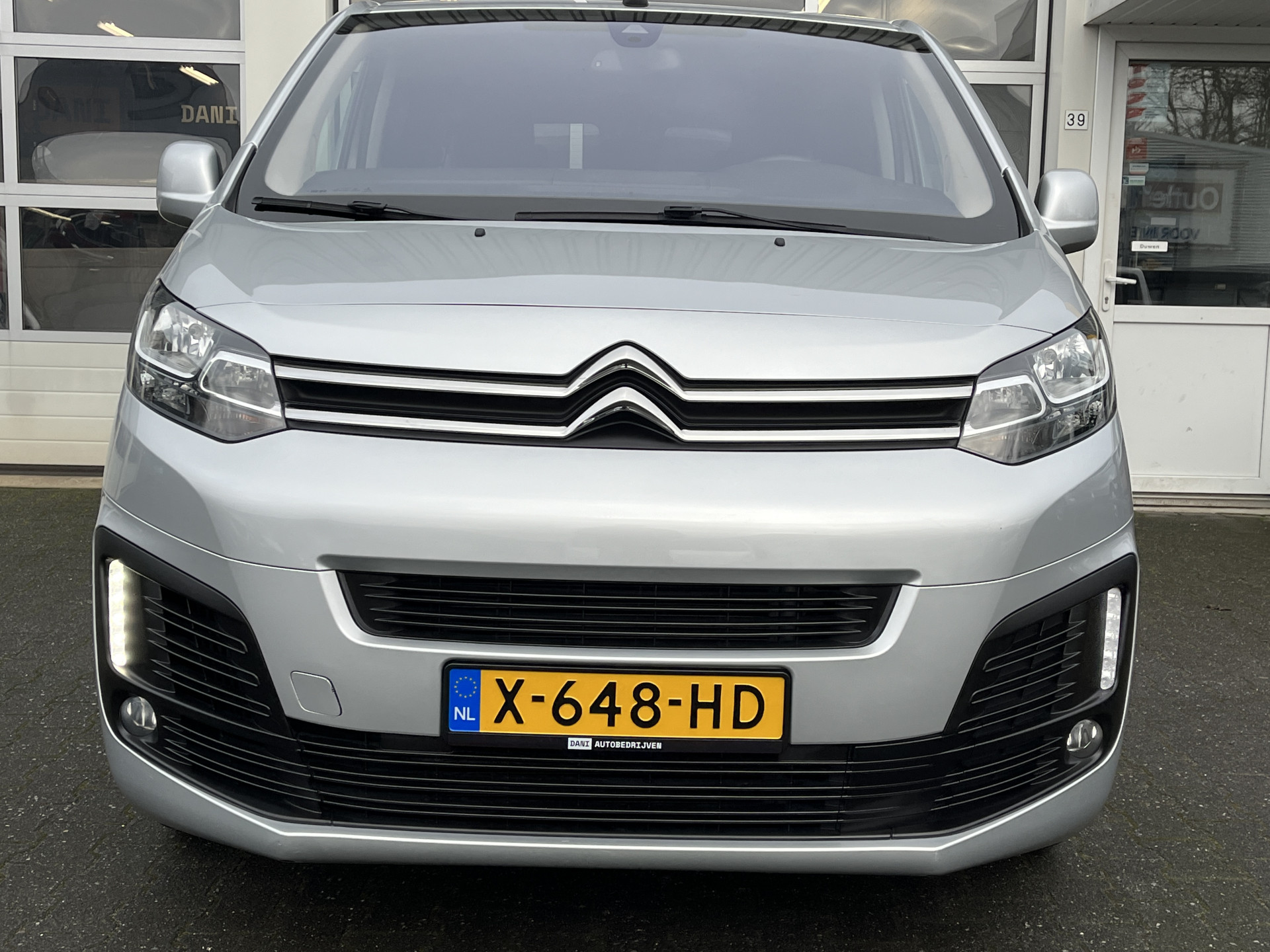 Foto van Citroen Jumpy Spacetourer