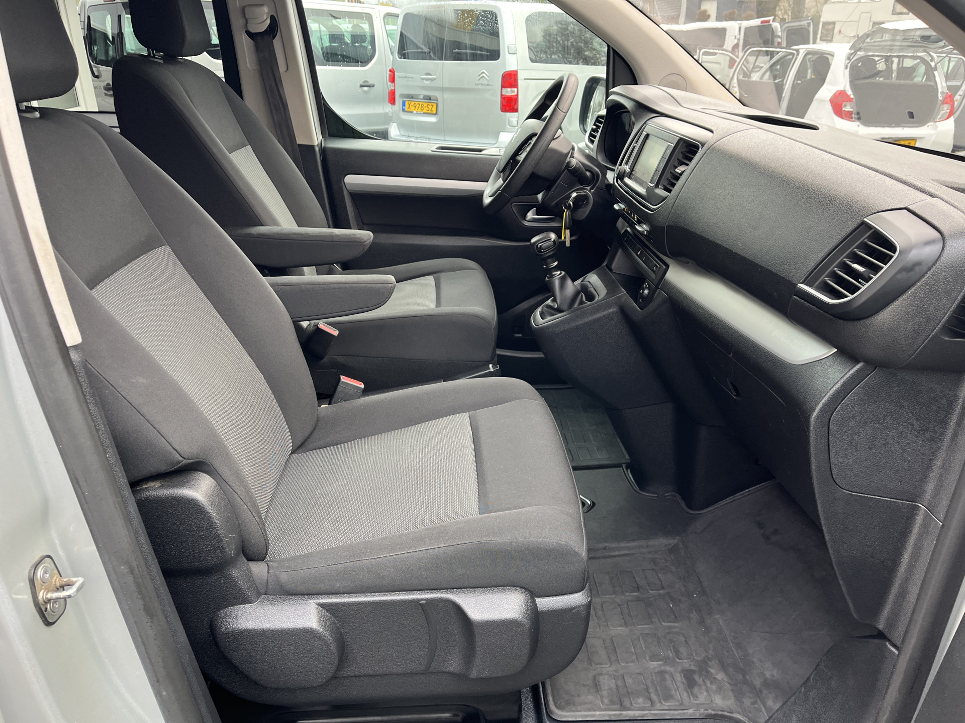 Foto van Citroen Jumpy Spacetourer