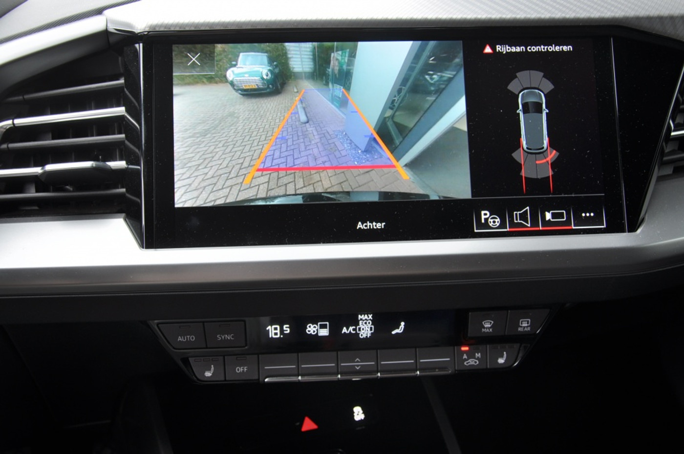 Foto van Audi Q4 40 E-tron