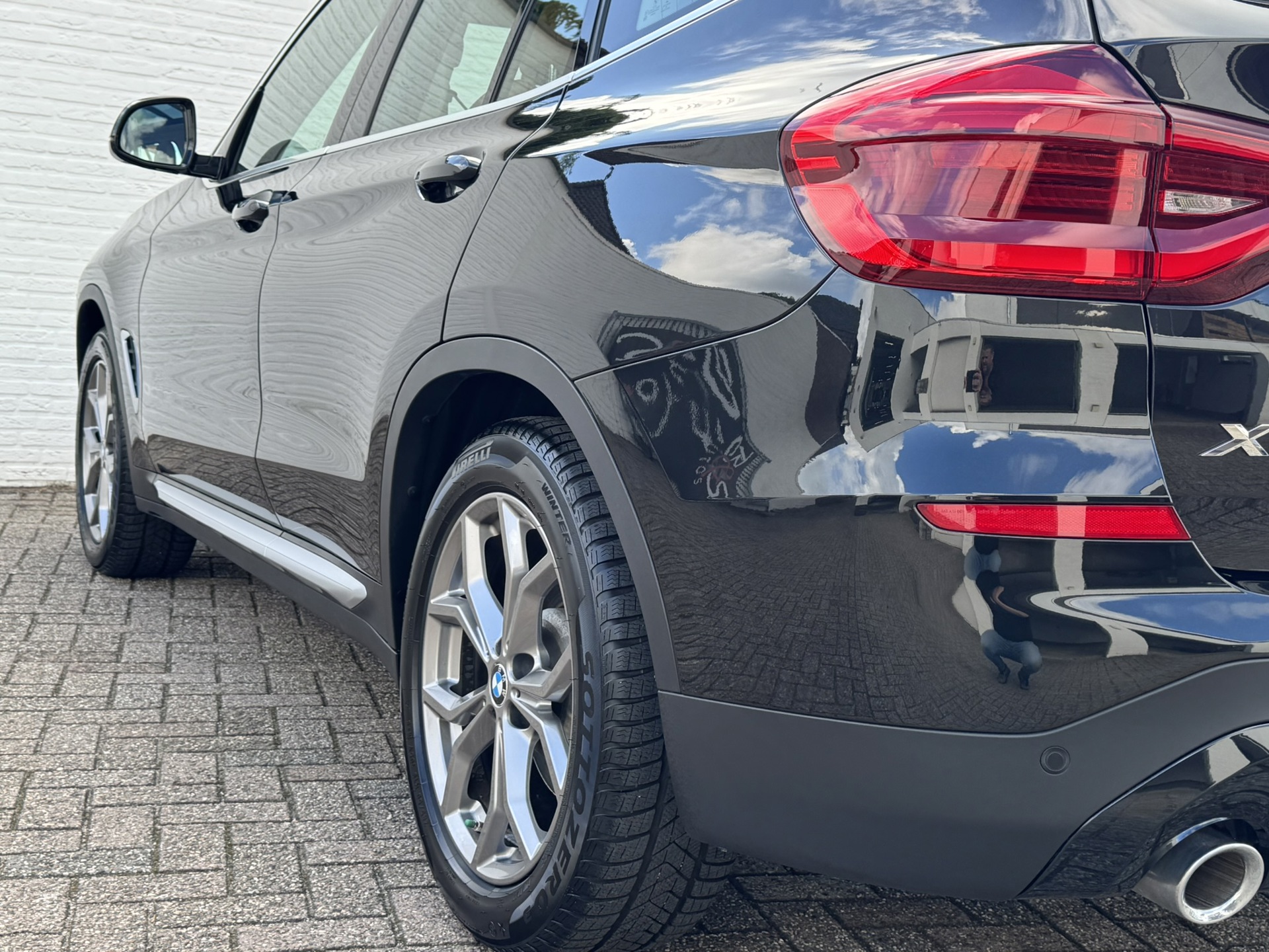 Foto van BMW X3 Xdrive20i