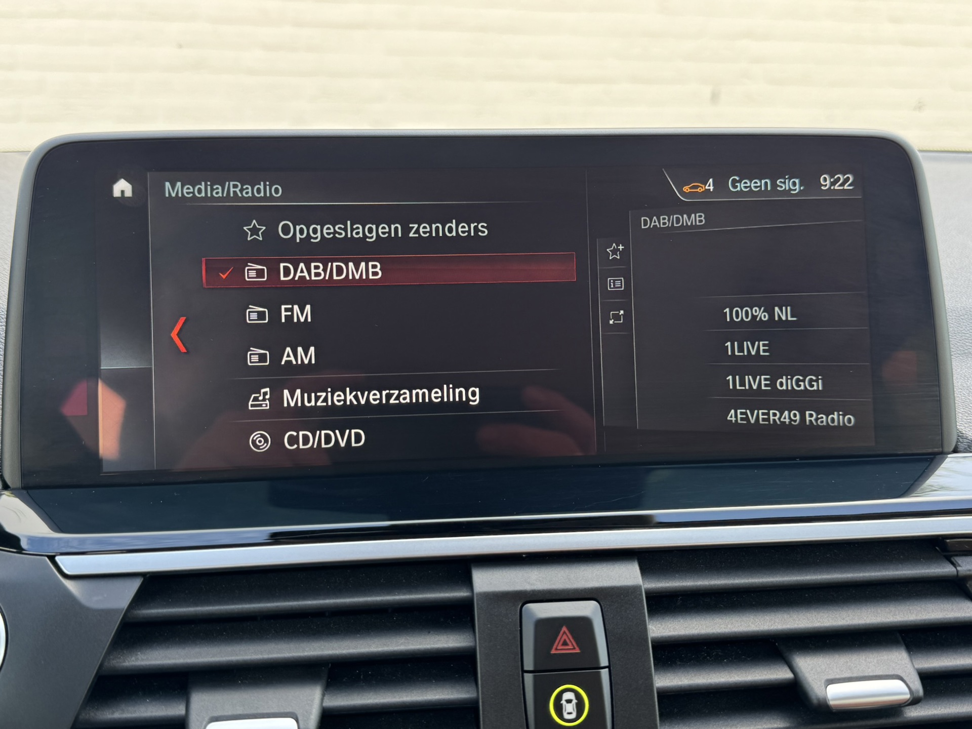 Foto van BMW X3 Xdrive20i