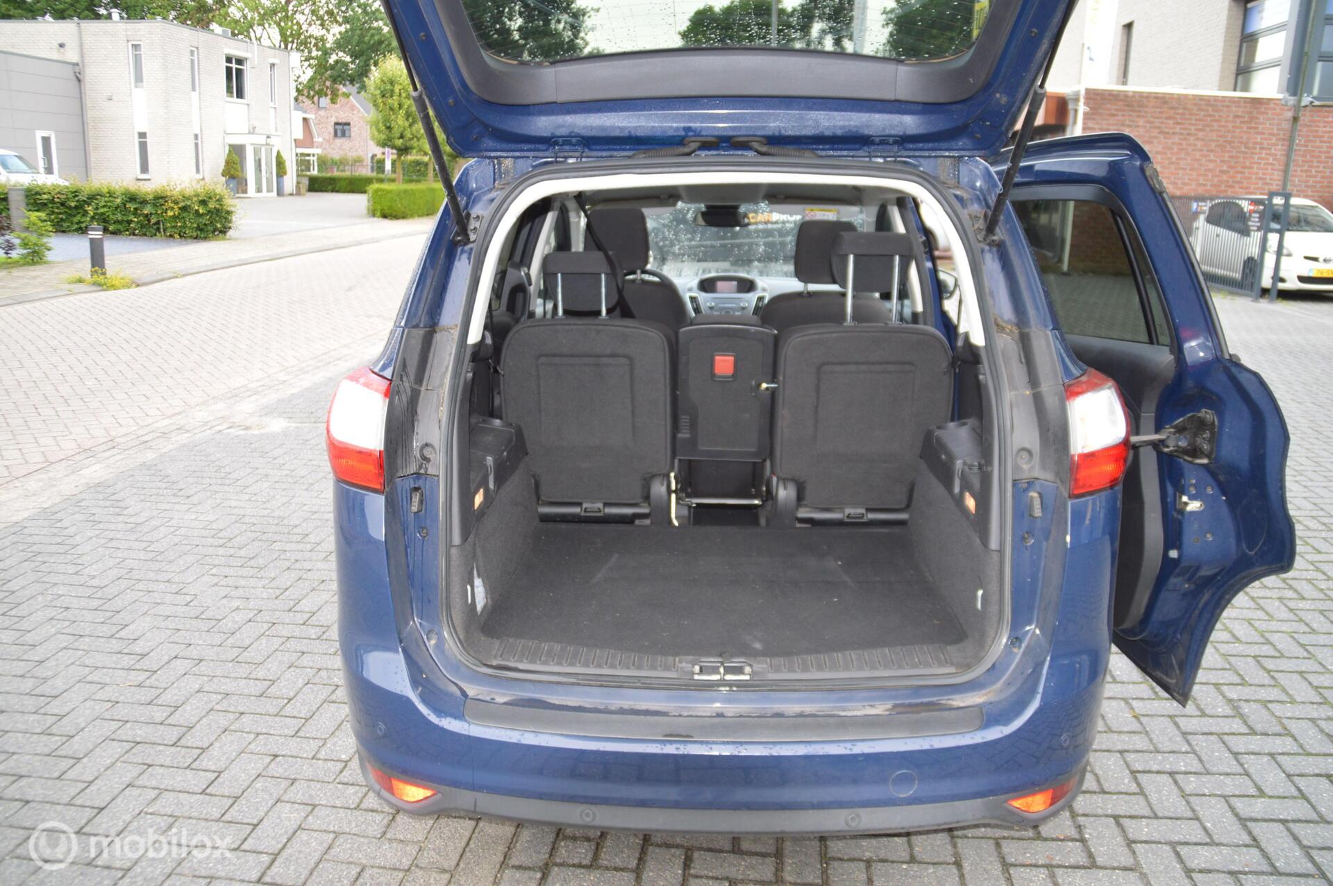 Foto van Ford Grand C-max