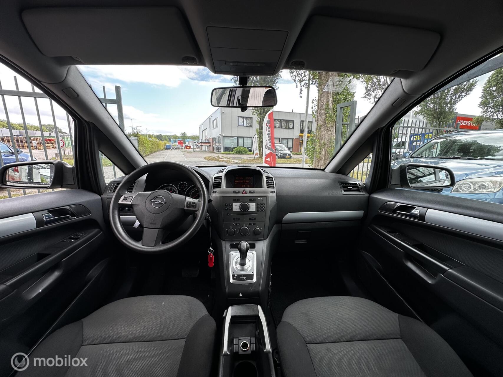 Foto van Opel Zafira