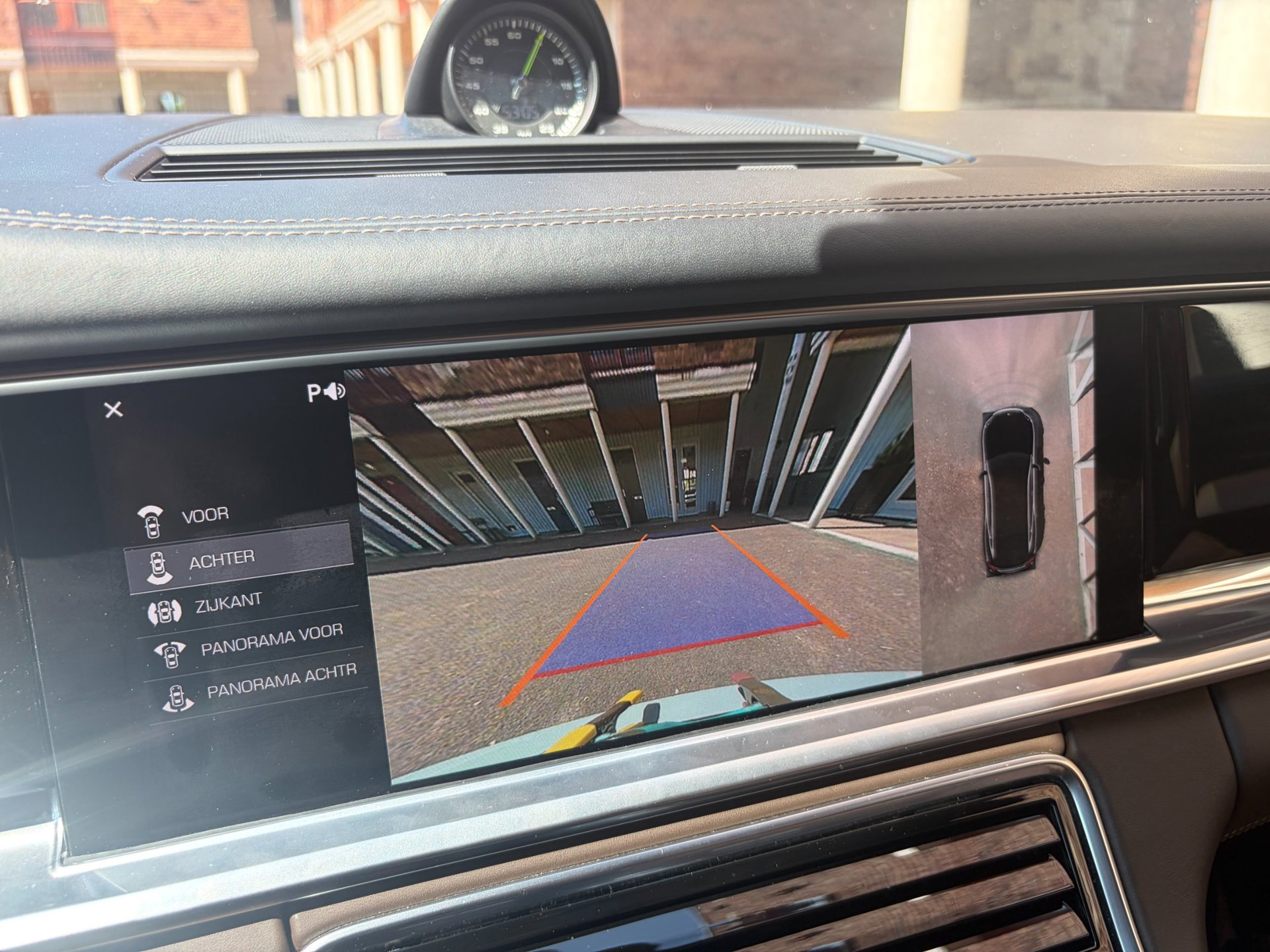 Foto van Porsche Panamera 4 E-hybrid