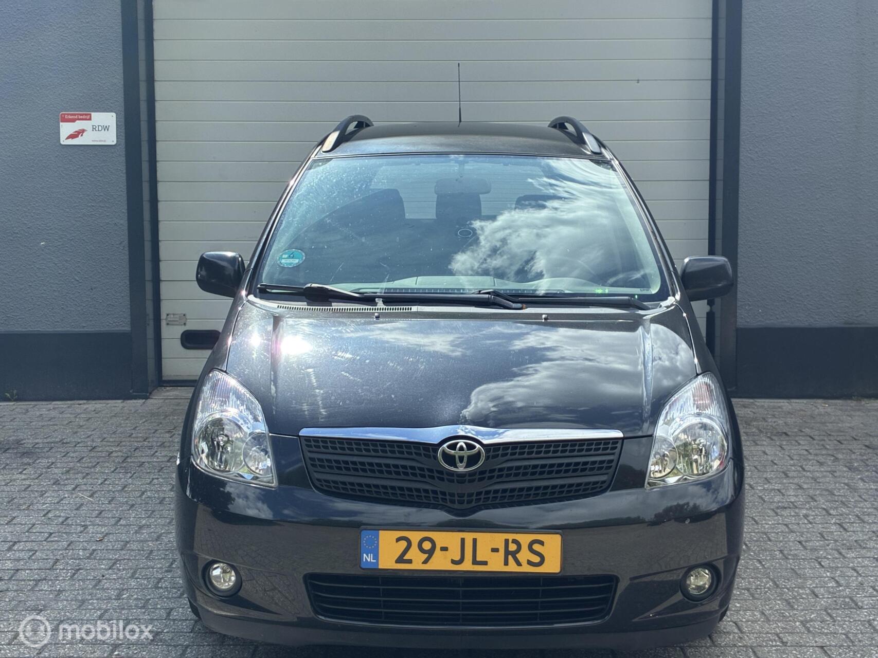 Foto van Toyota Toyota Corolla Verso