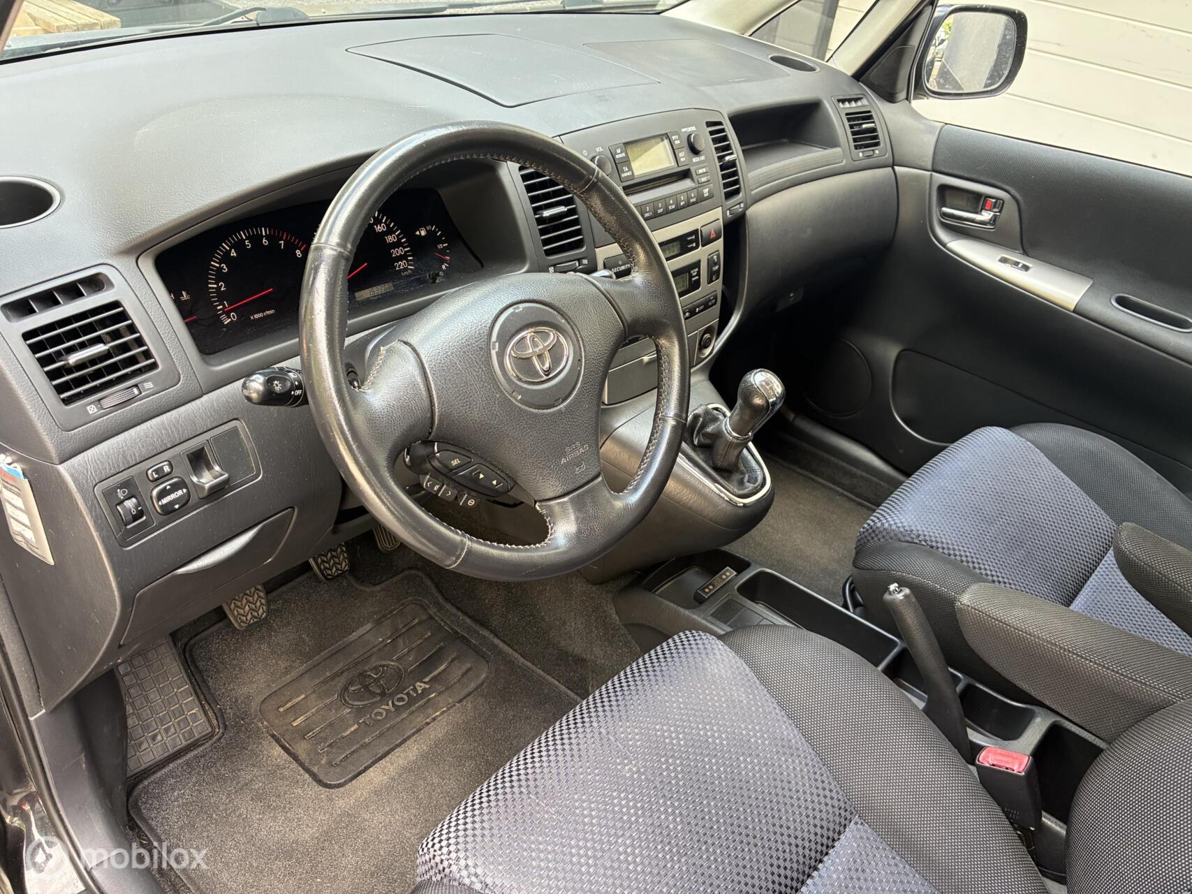 Foto van Toyota Toyota Corolla Verso