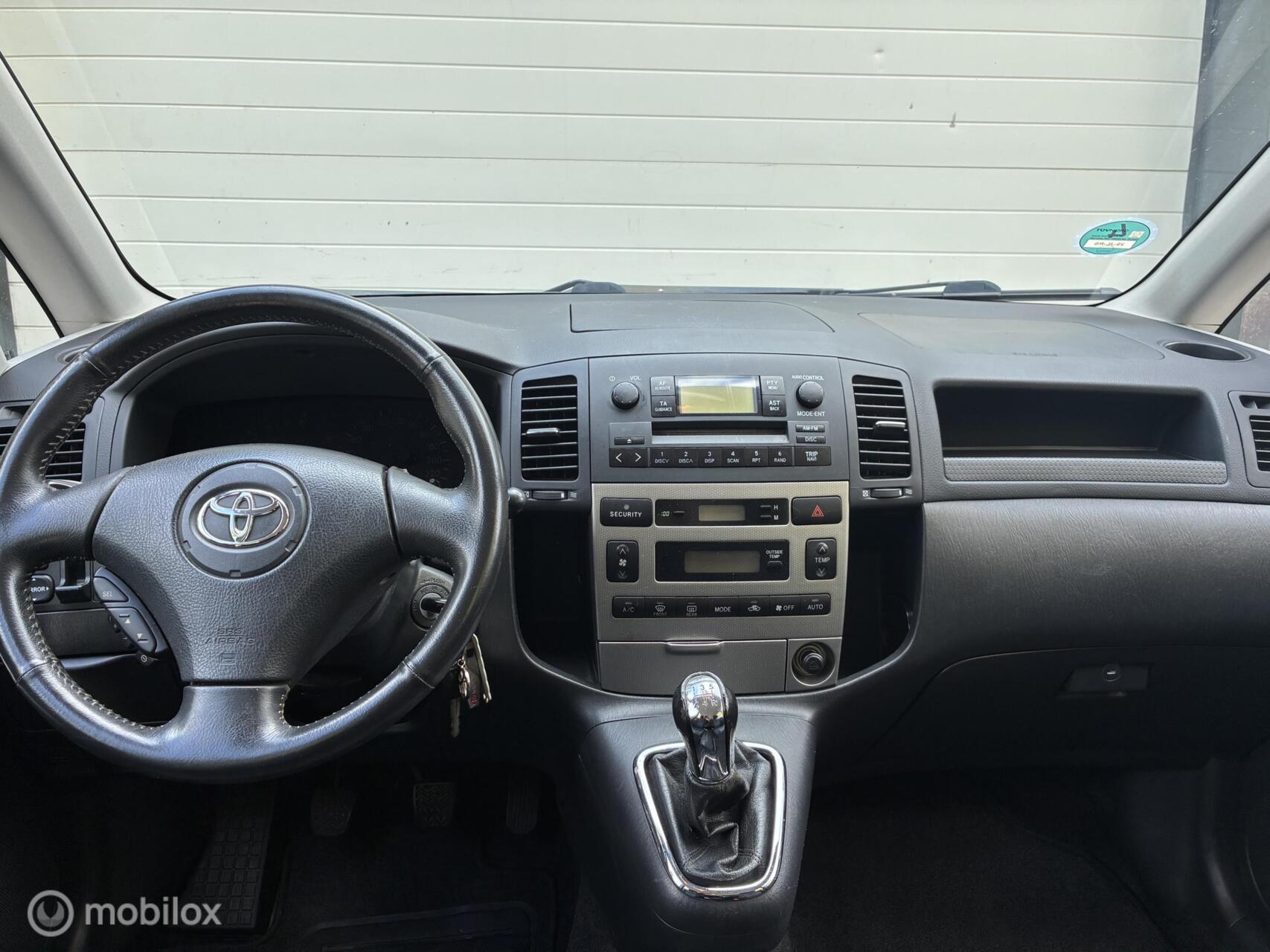 Foto van Toyota Toyota Corolla Verso