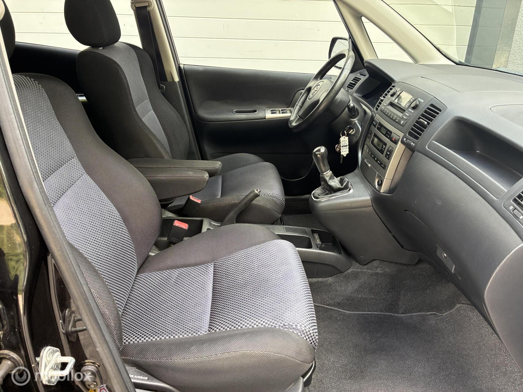 Foto van Toyota Toyota Corolla Verso