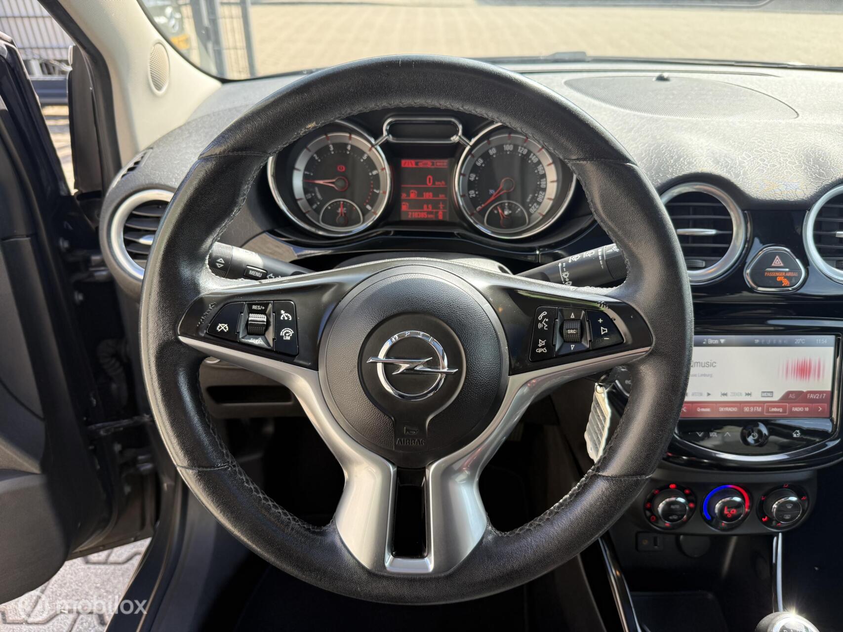 Foto van Opel Adam