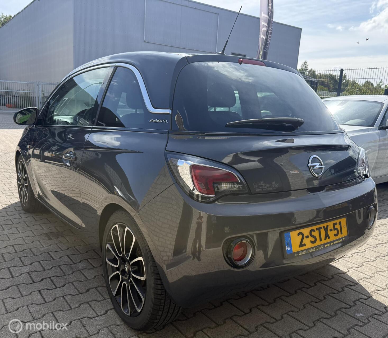 Foto van Opel Adam