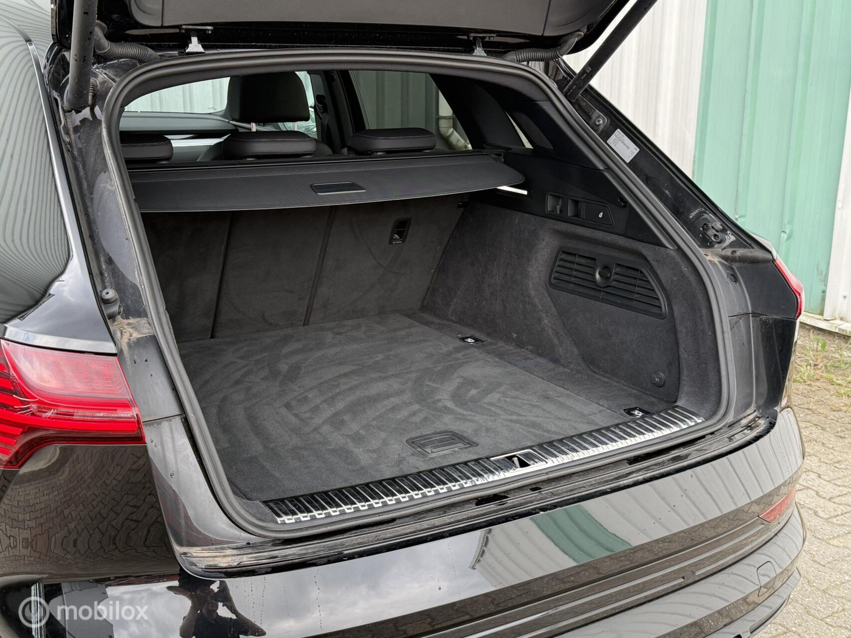 Foto van Audi E-tron Sportback
