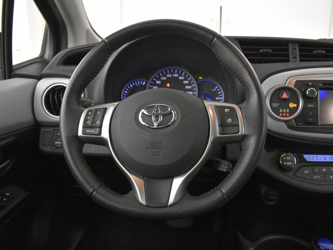 Foto van Toyota Toyota Yaris Hybrid