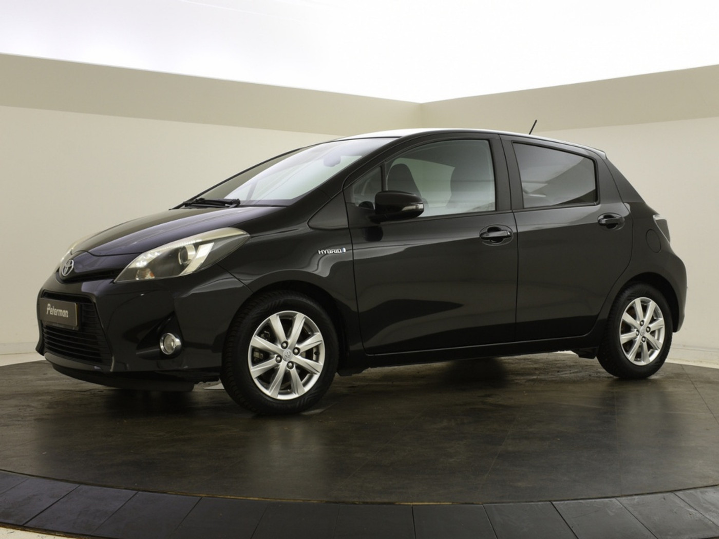 Foto van Toyota Toyota Yaris Hybrid