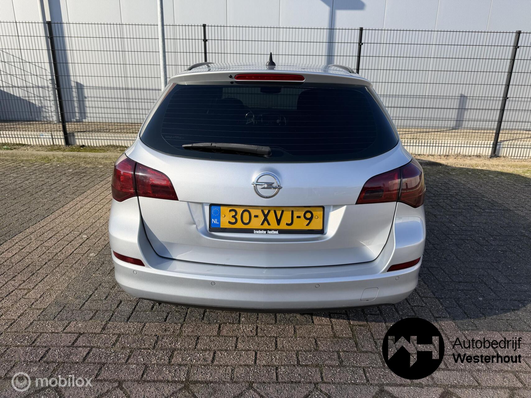 Foto van Opel Astra Sports Tourer