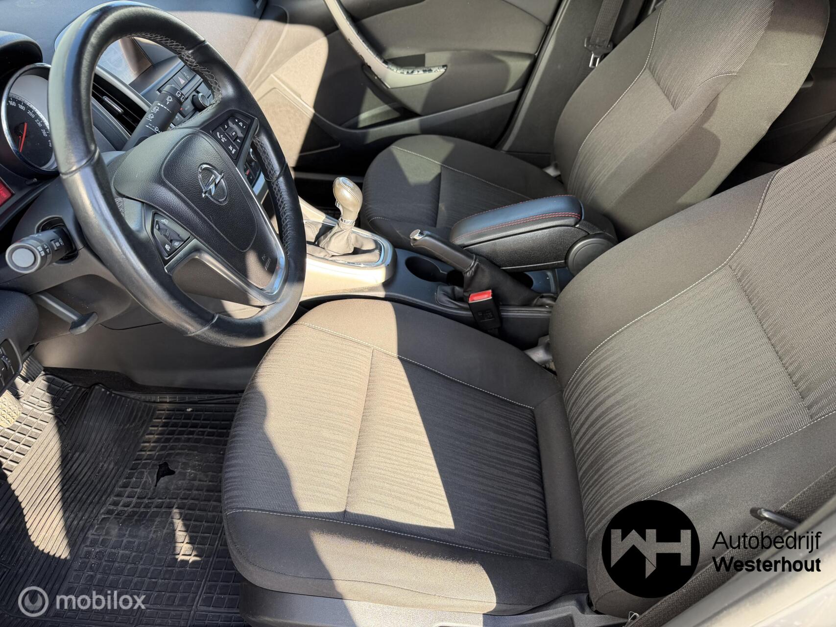 Foto van Opel Astra Sports Tourer