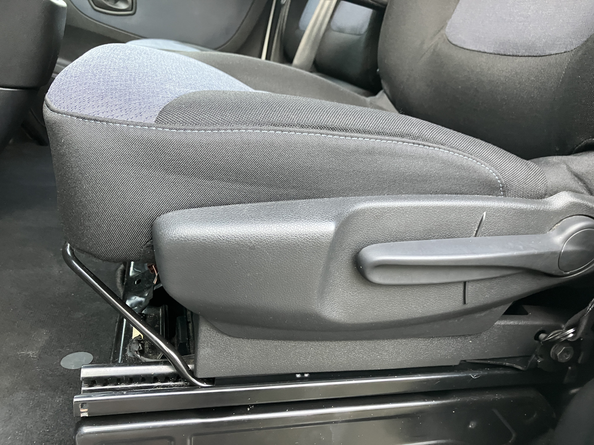 Foto van Opel Vivaro-b