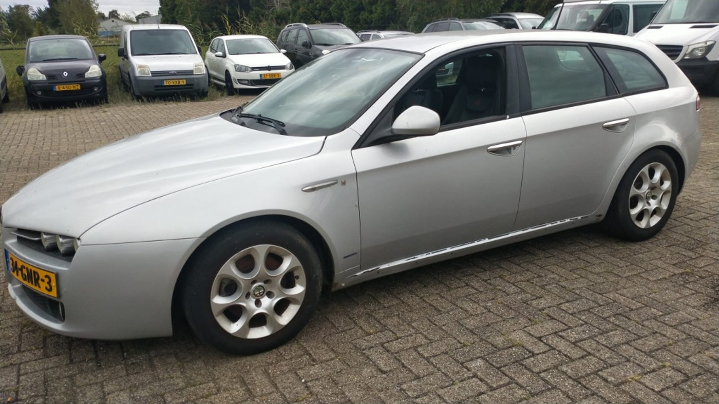 Alfa Romeo Alfa Romeo 159 Sportwagon 2.2 JTS TI 2008 Leder Airco 2008 - voorkant