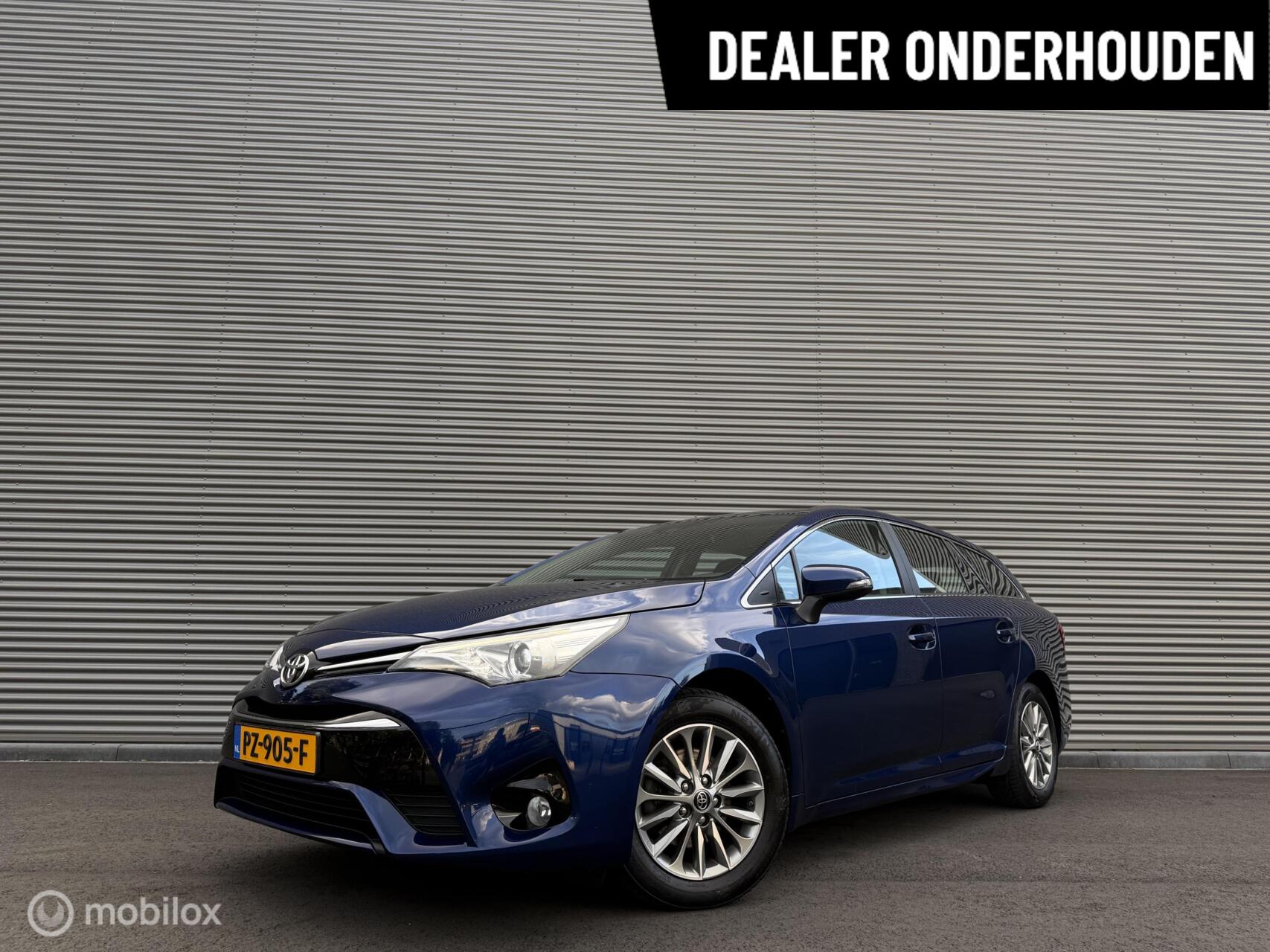 Toyota Toyota Avensis 1.8 VVT-i Aspiration | Clima | Camera | Cruise | Navi | 2 eigenaren 2017 - voorkant