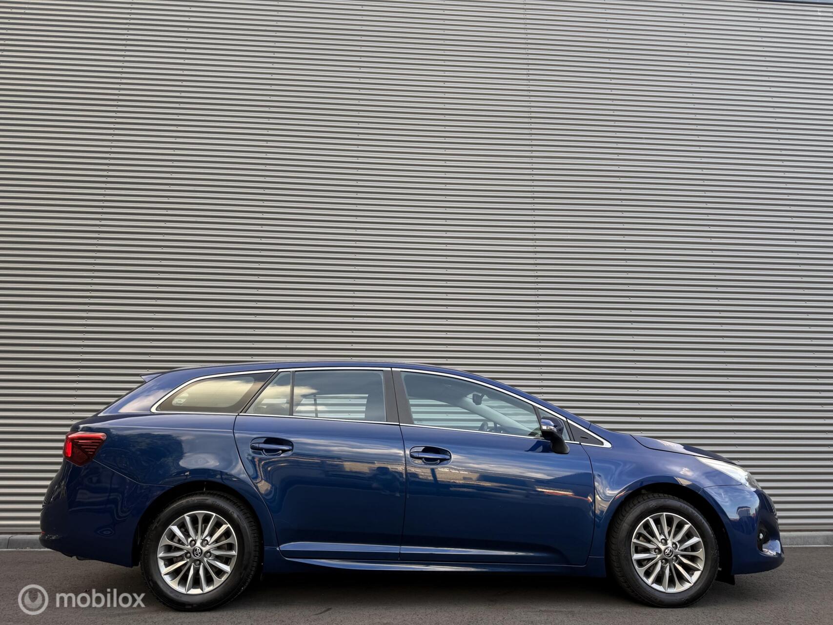 Foto van Toyota Toyota Avensis