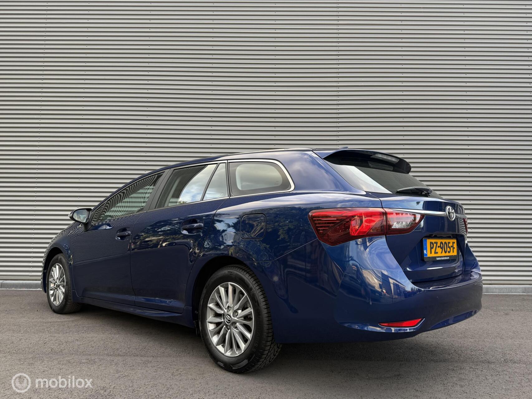 Foto van Toyota Toyota Avensis