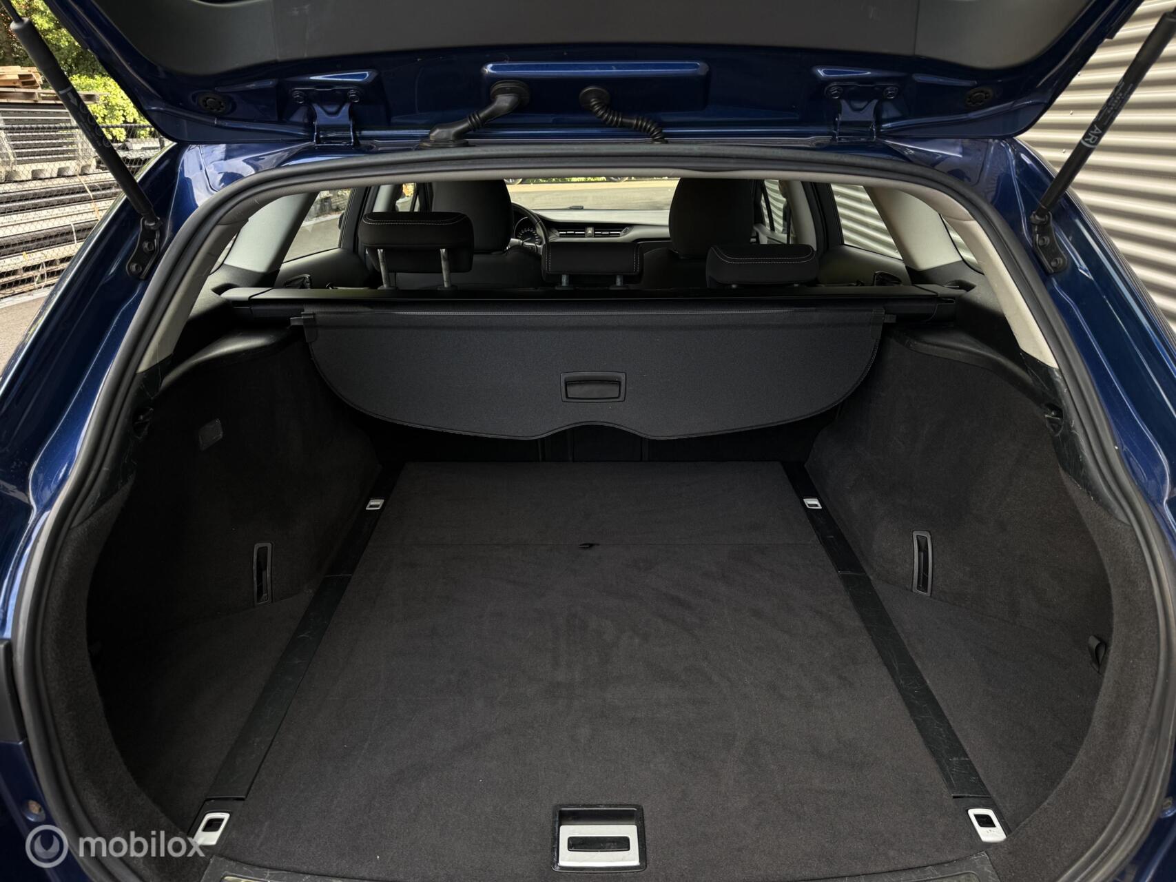 Foto van Toyota Toyota Avensis