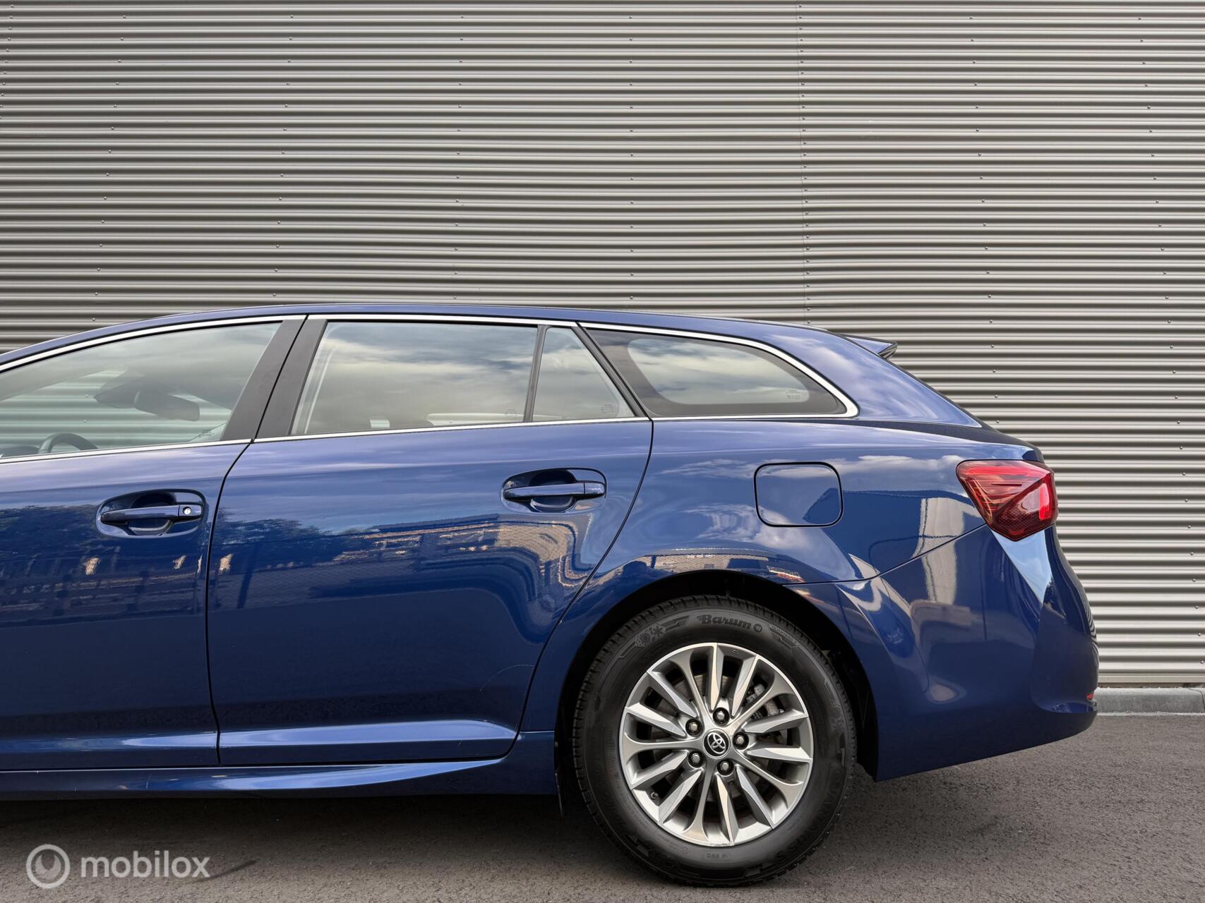 Foto van Toyota Toyota Avensis