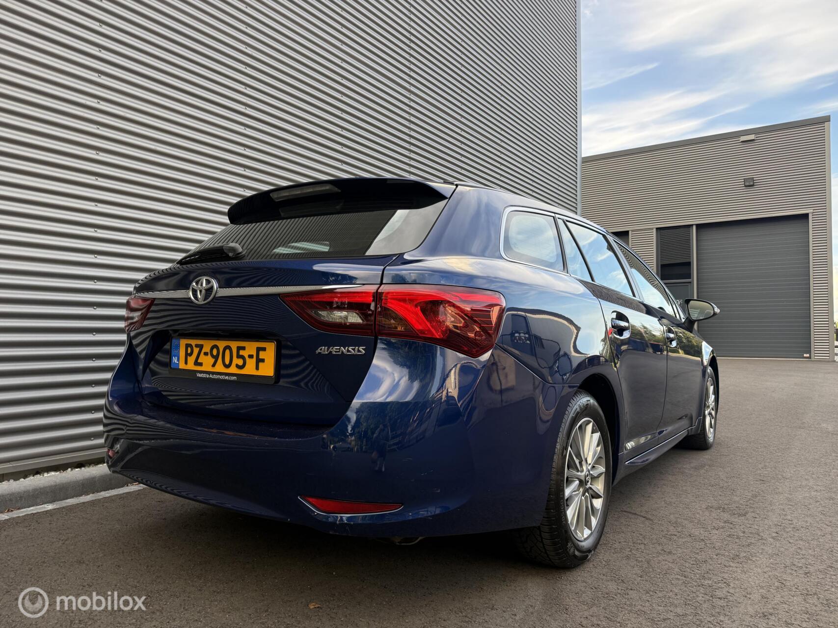 Foto van Toyota Toyota Avensis