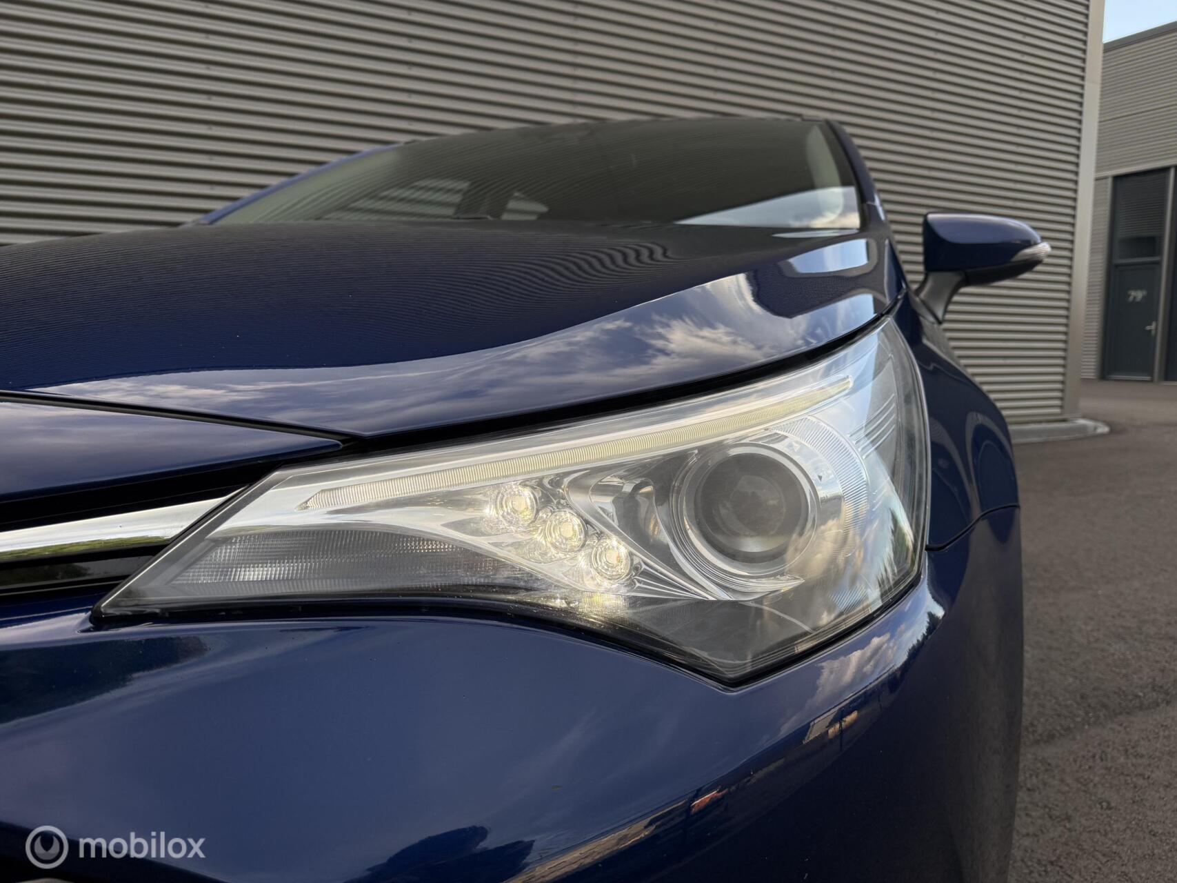 Foto van Toyota Toyota Avensis