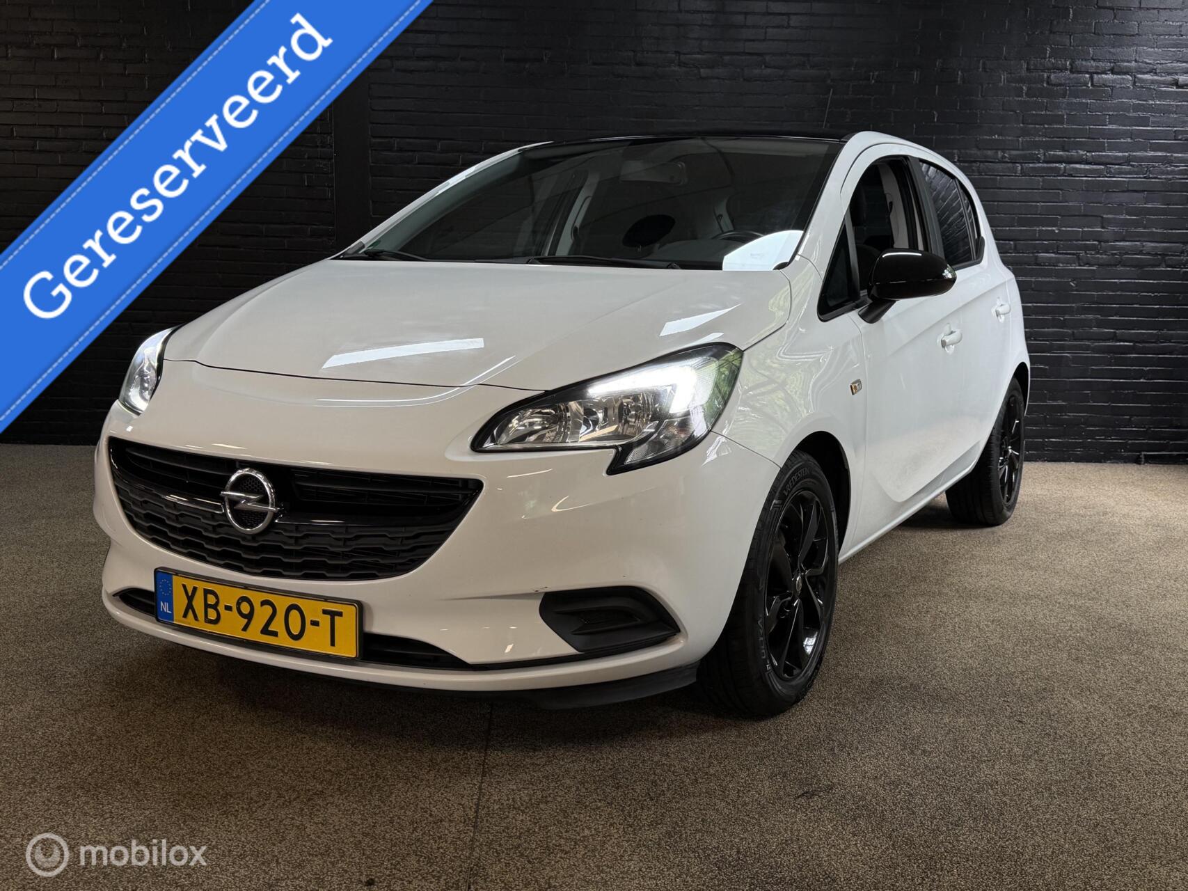 Opel Corsa-e 1.4 Black Edition NAVIGATIE VELGEN CRUISE PDC NAP 2018 - voorkant