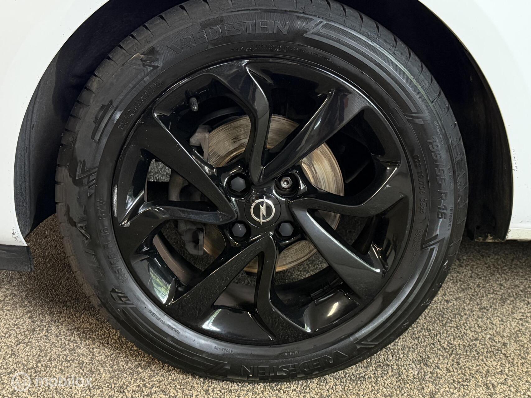 Foto van Opel Corsa-e